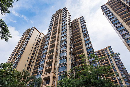 鼓励有条件的地方对多子女家庭购买商品房的